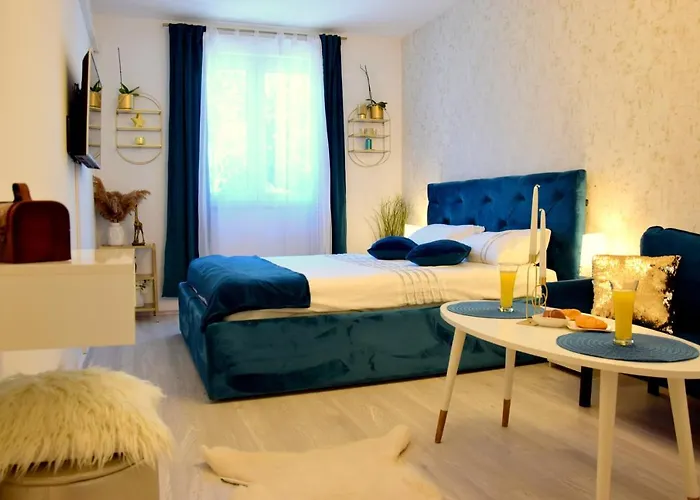 Del Mar Apartment, Two Bedrooms, Beachfront Appartement *