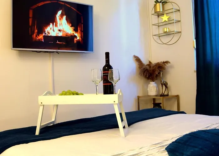 Appartement Del Mar Apartment, Two Bedrooms, Beachfront *