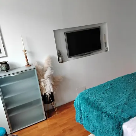Apartmán Del Mar Apartment, Two Bedrooms, Beachfront Split